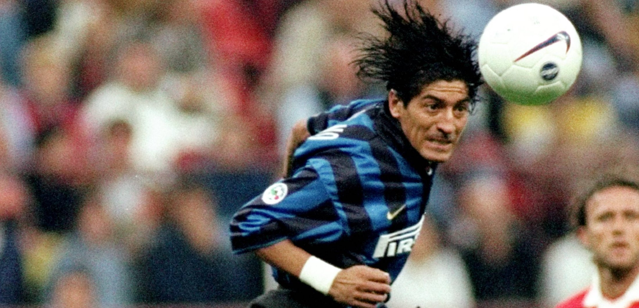 ivan zamorano saltava piu in alto di tutti l ultimo uomo